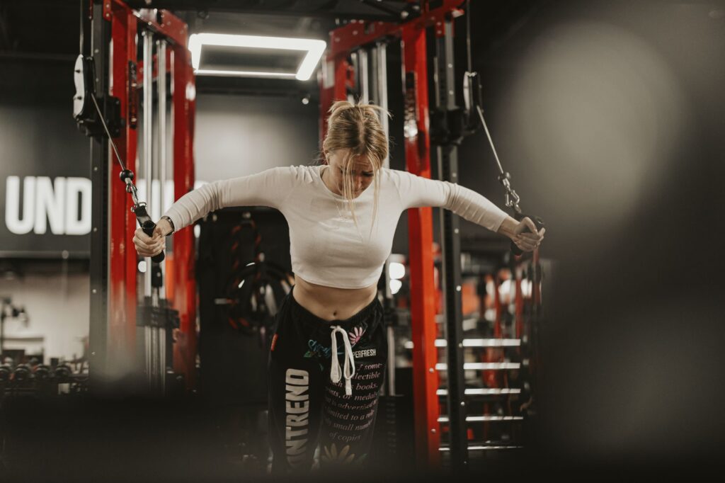 Muskelaufbau für Frauen: Effektiver Trainingsplan — muskelaufbau frauen trainingsplan